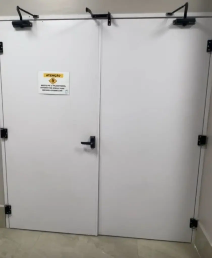 porta corta fogo mocelin